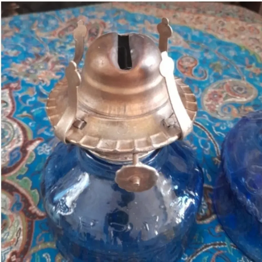 چراغ گرسوز قدیمی