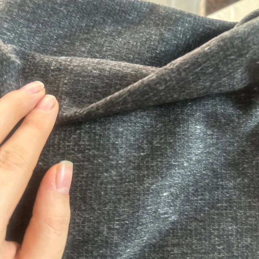 پارچه پشمی ذغالی