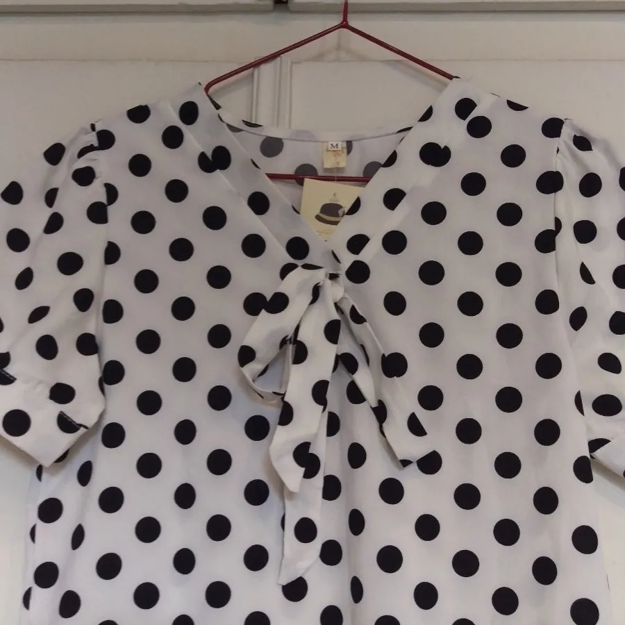 شومیز خالدار