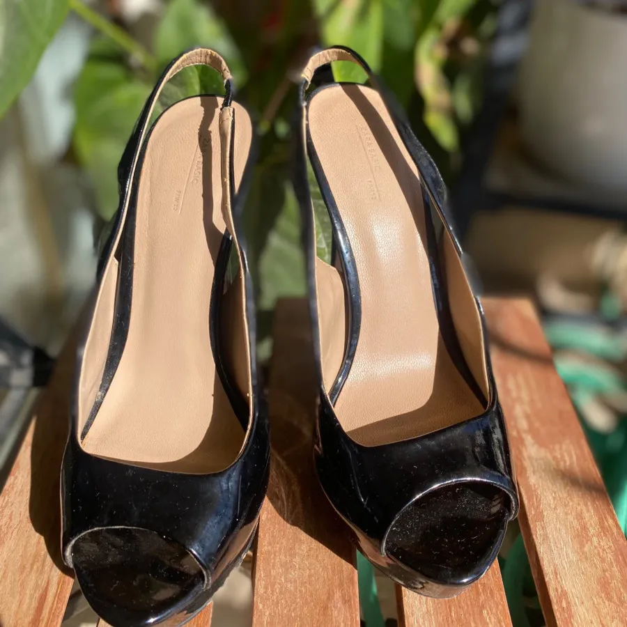 کفش زارا ورنی