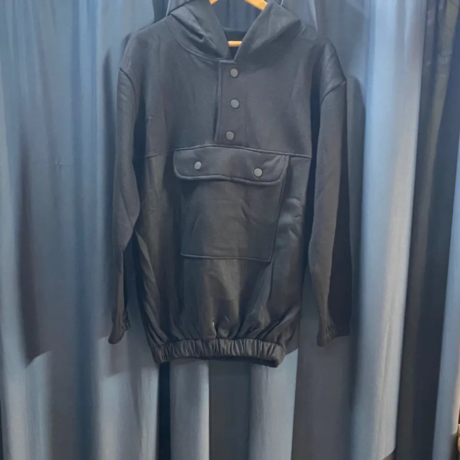 هودی جیب دار