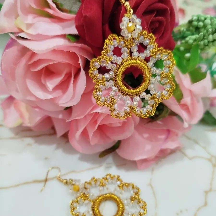 گوشواره گلابتونی