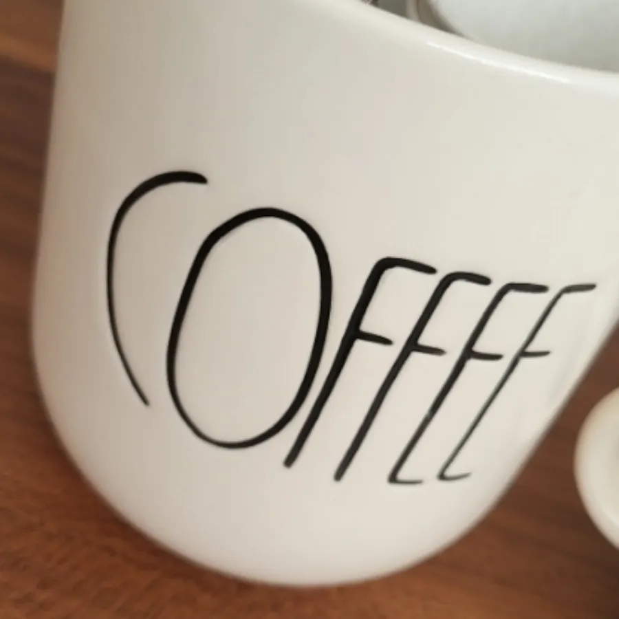 بانکه و ماگ کافی