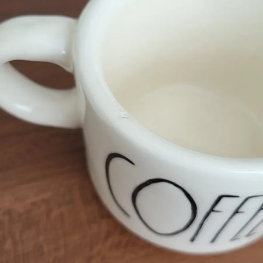 بانکه و ماگ کافی