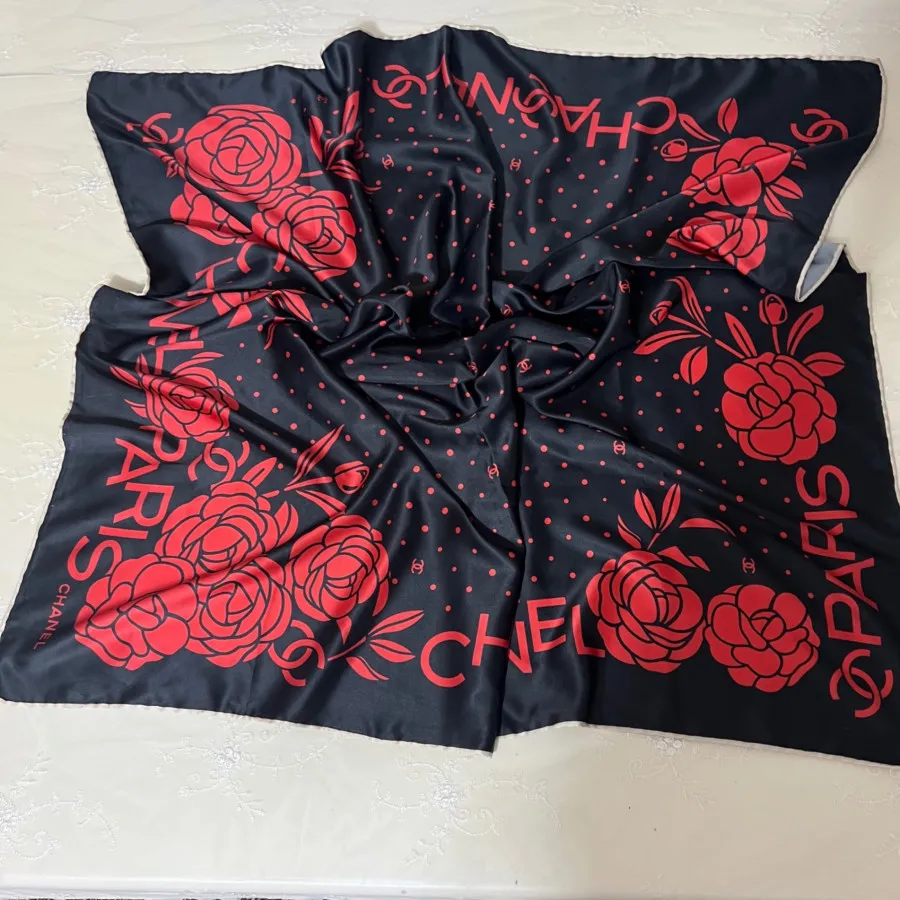 روسری برند شنل