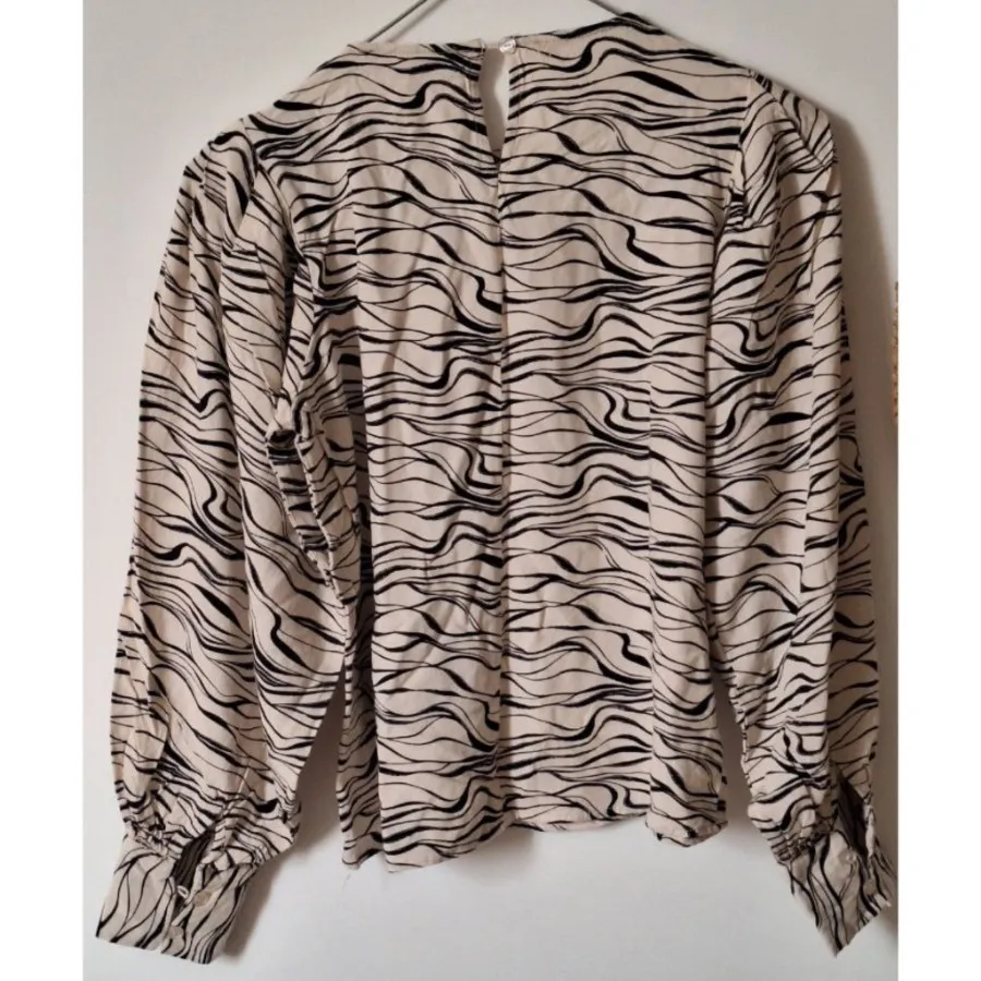 شومیز نخی philosophy