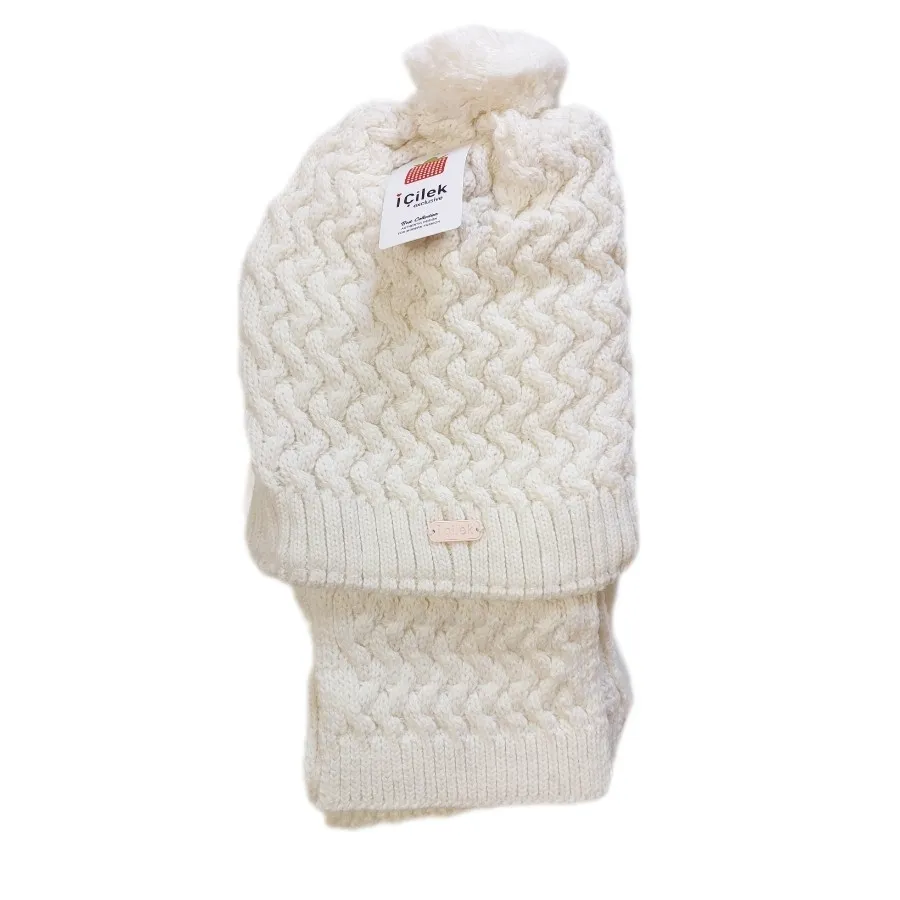 شال و کلاه بچگانه ترک