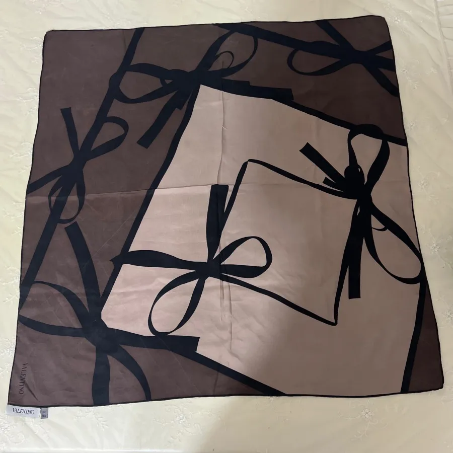 روسری والنتینو اورجینال