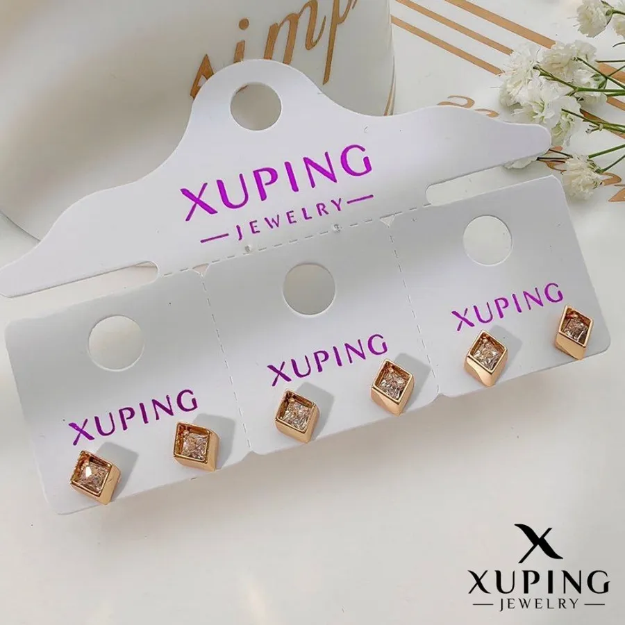 گوشواره میخی نگینی