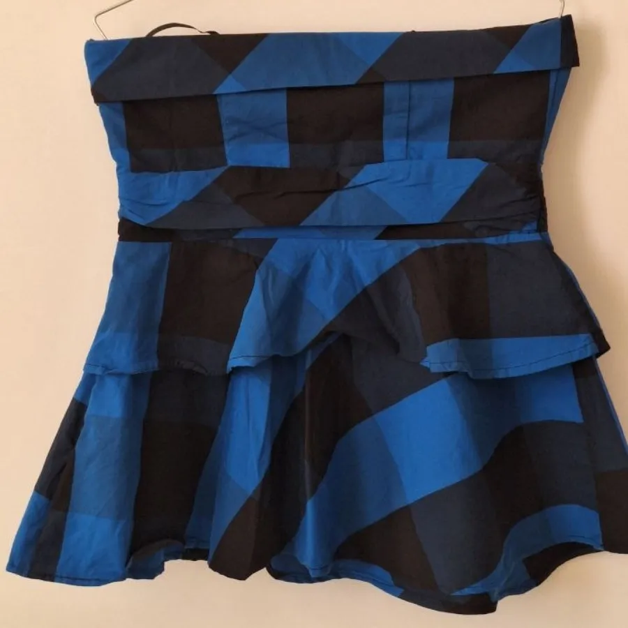 تاپ چهارخونه دکلته7AVENUE