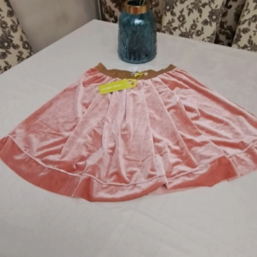 بلوز .دامن .ژاکت