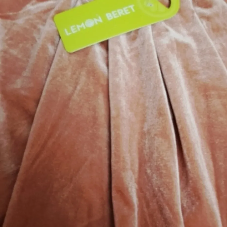 بلوز .دامن .ژاکت