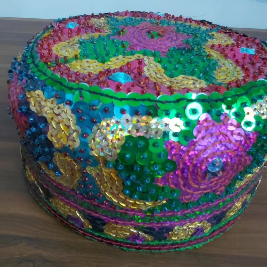 کلاه سنتی پولک دوزی