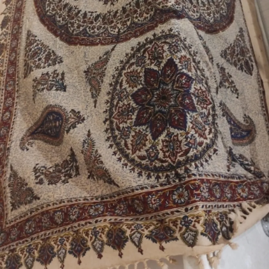 سفره قلمکار اصفهان نونو