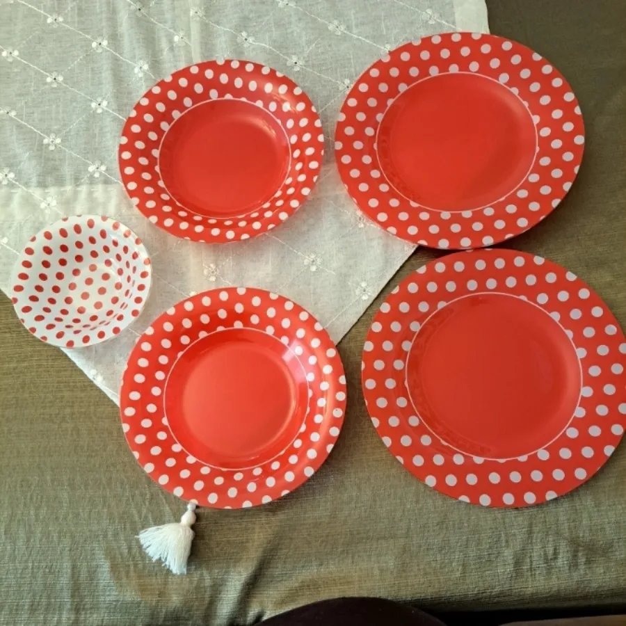 ظروف سرو وپذیرایی