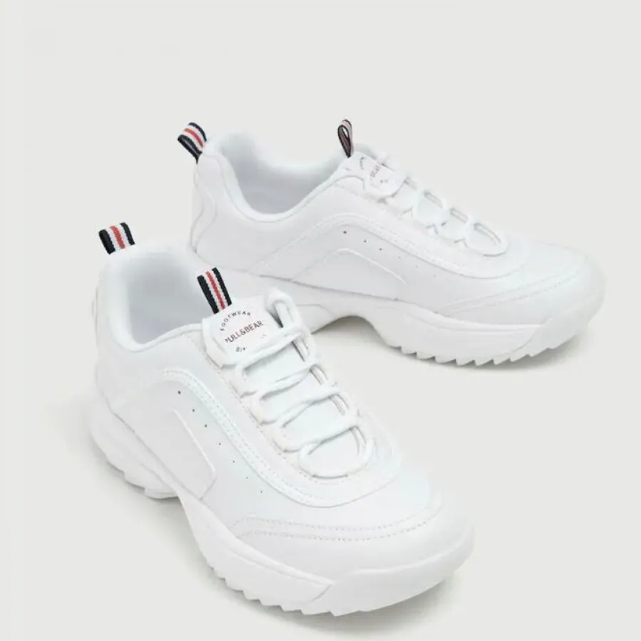 کفش اسپرت pull&bear