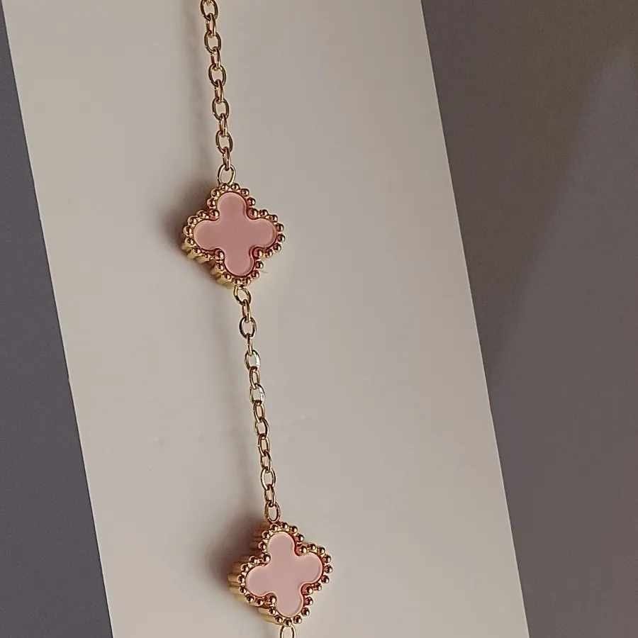 دستبند ونکلیف