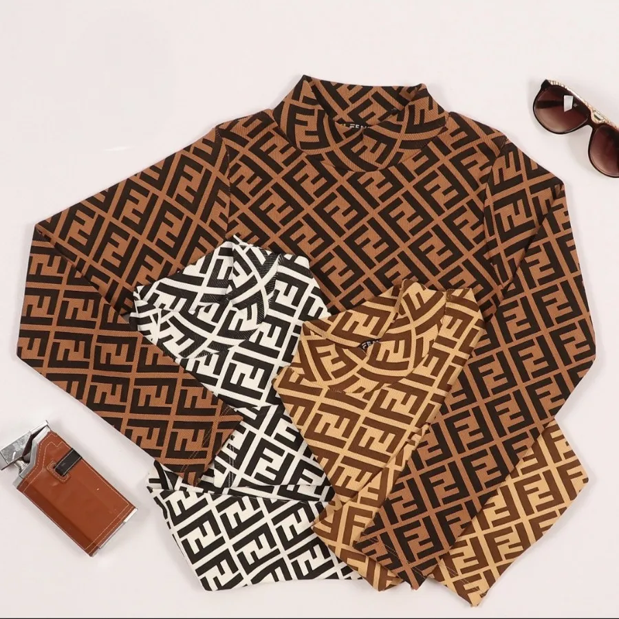 بلوز کراپ فندی