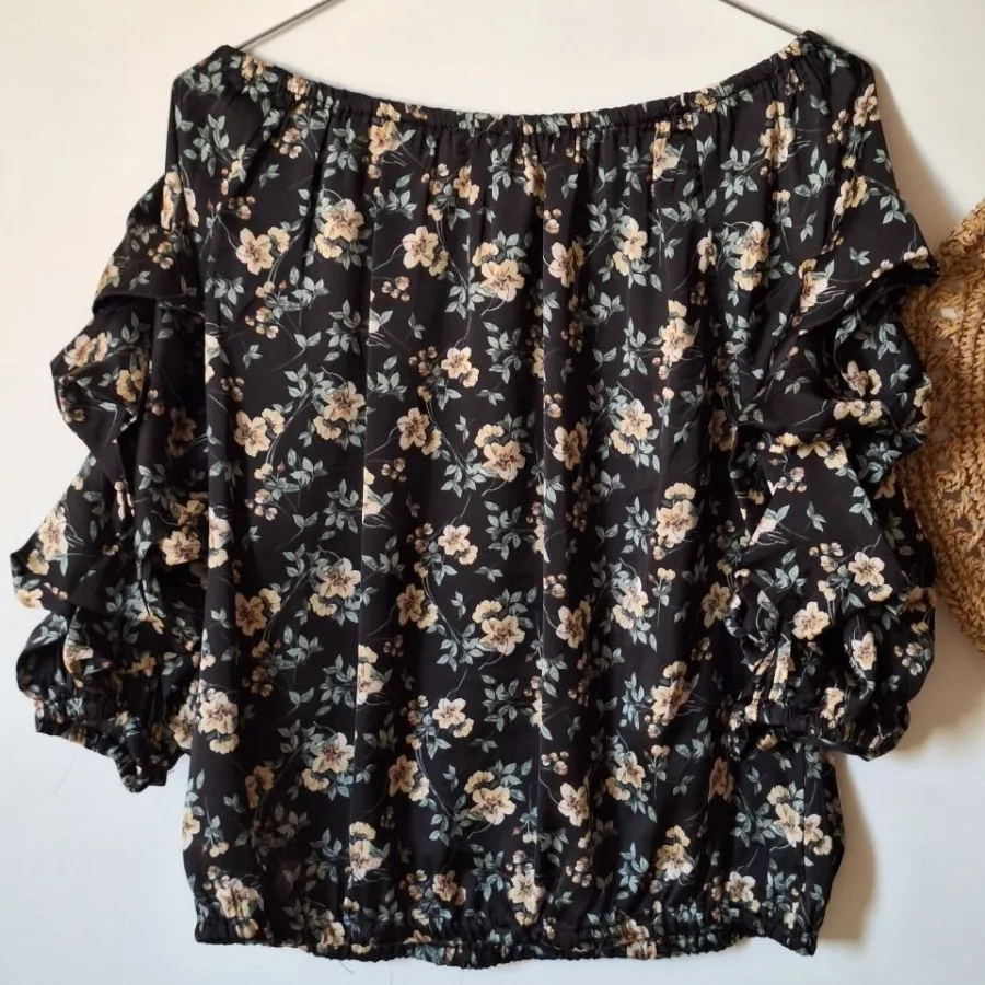 کراپ ساتن خارجی