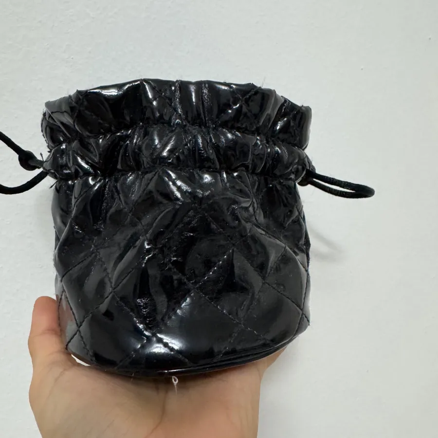 کیف مشکی زیورالات guess