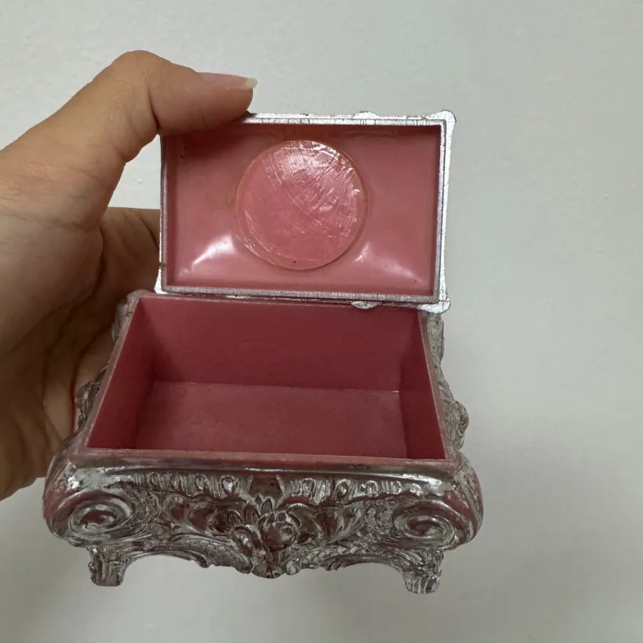 جعبه جواهر نقره ای