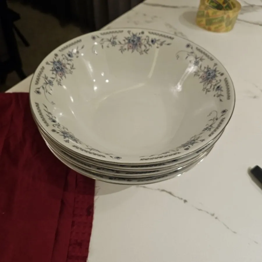 میوه خوری یا سالاد خوری