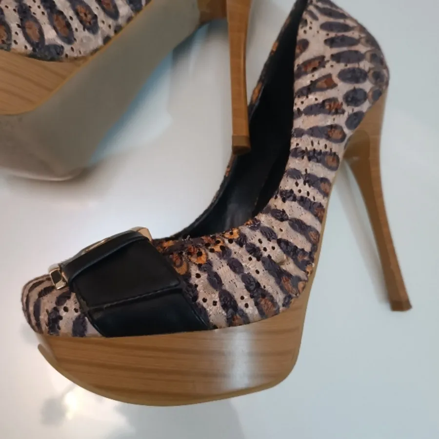 کفش وارداتی