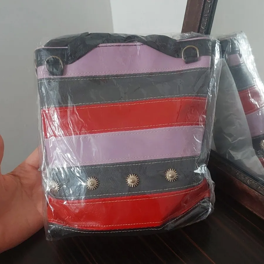 کیف کوچک جادار50t