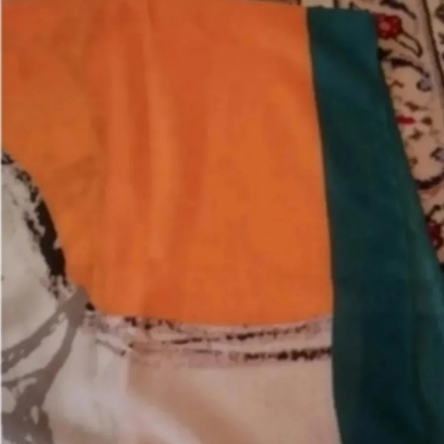 شال با طرح اسب