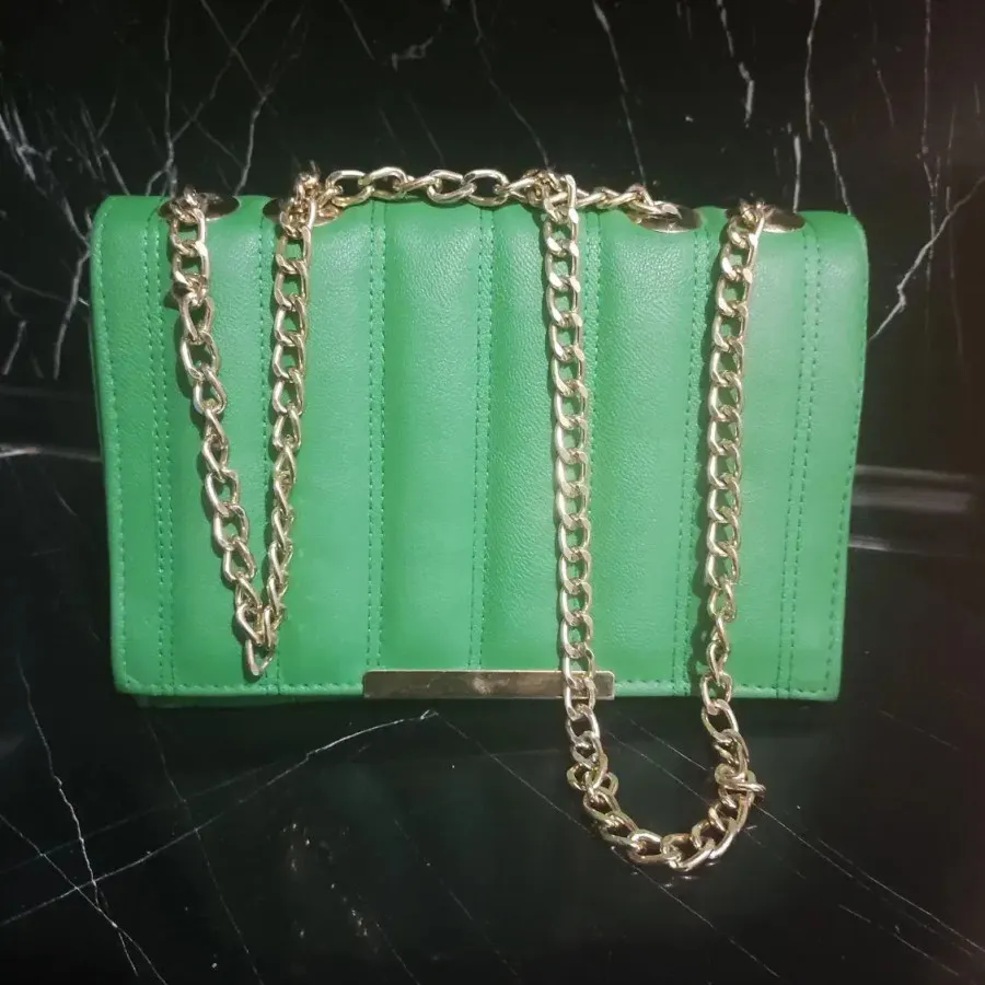 کیف بند زنجیر رنگ ثابت