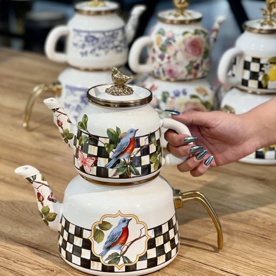 کتری و قوری میس بتی ??