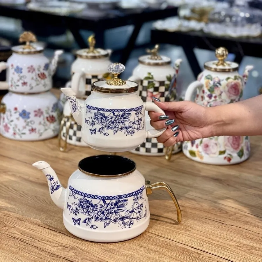 کتری و قوری میس بتی ??