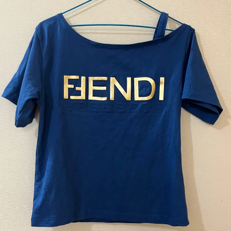 تاپ ابی کاربنی