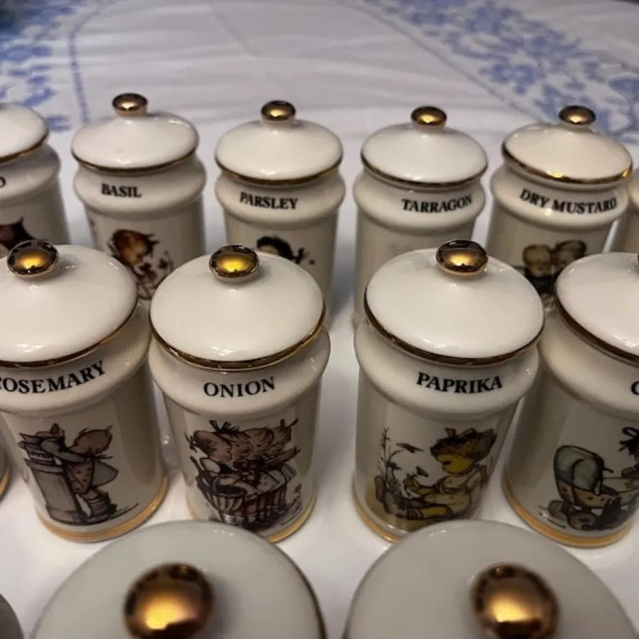 سرویس ادویه آنتیک انگلیسی