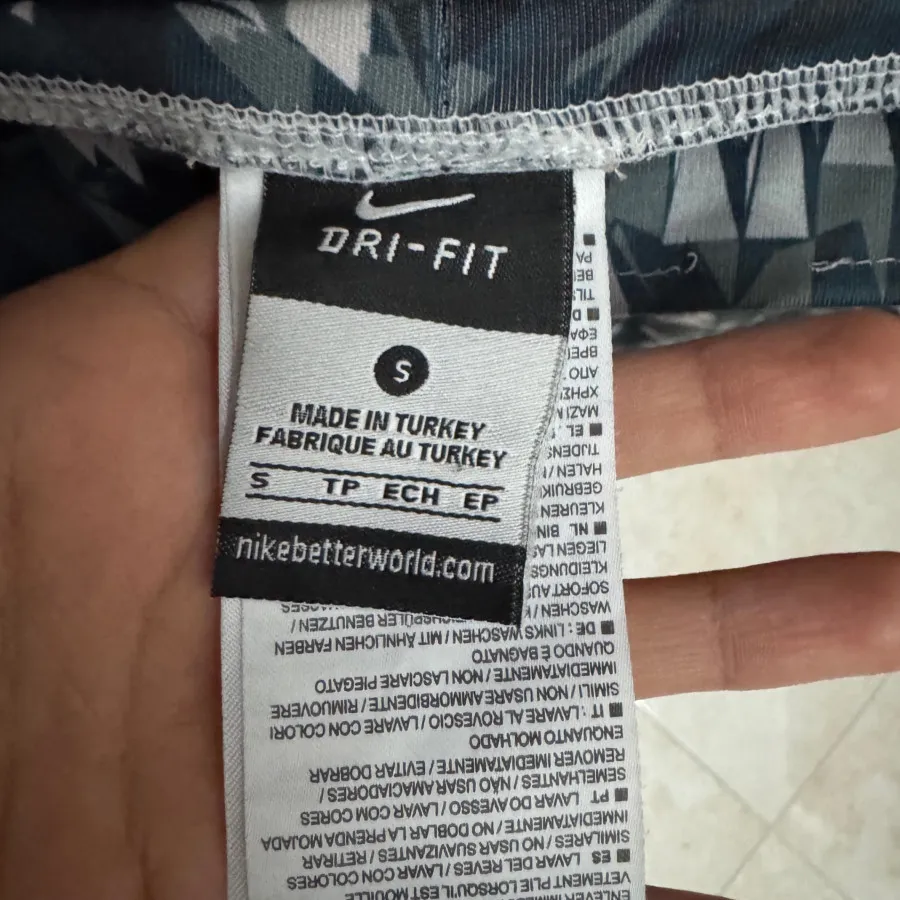 لگینگ ورزشی نایک اورجینال