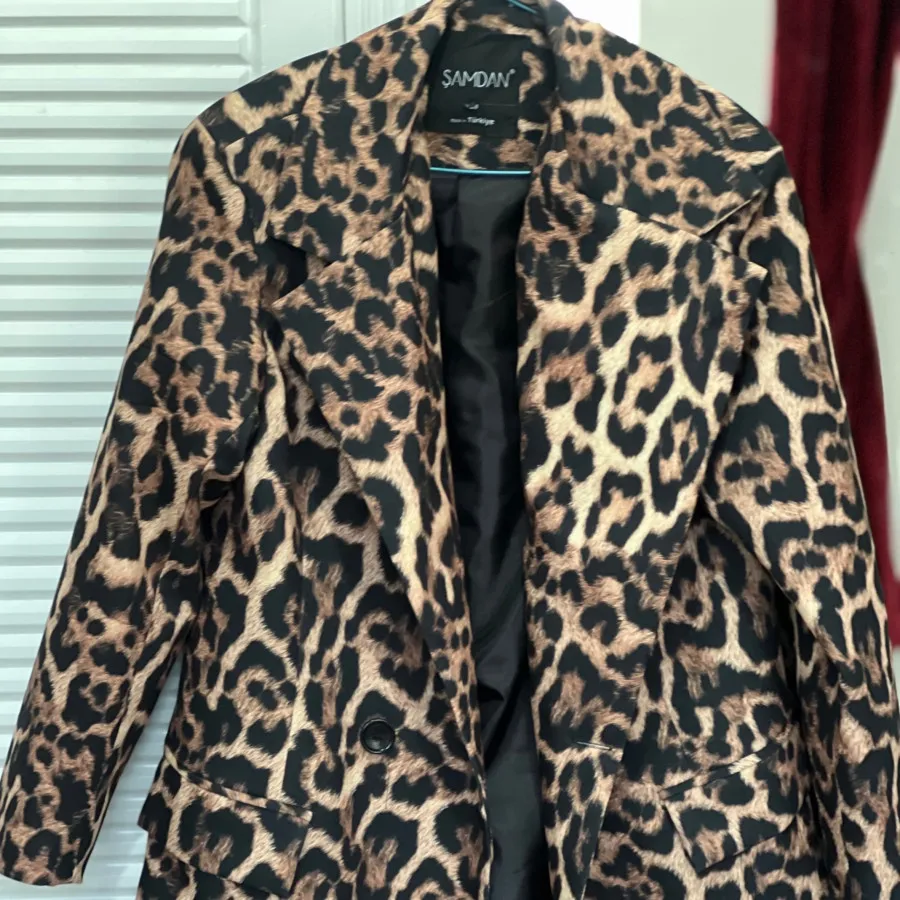 مانتو پلنگی