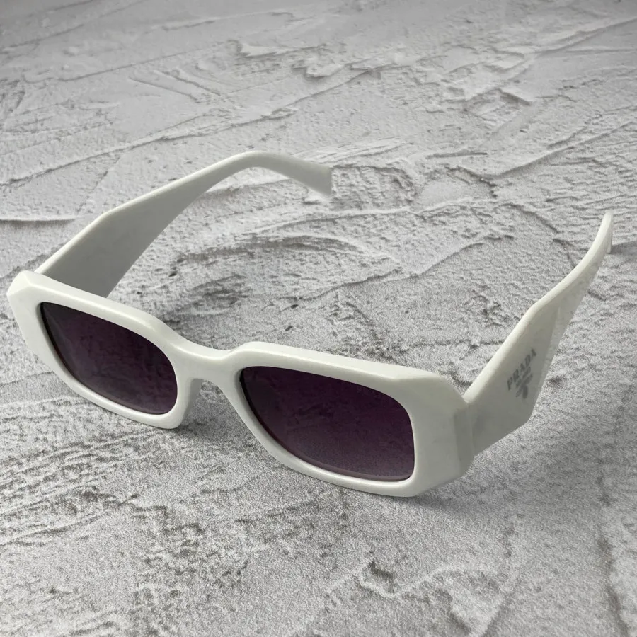 عینک پرادا سفید