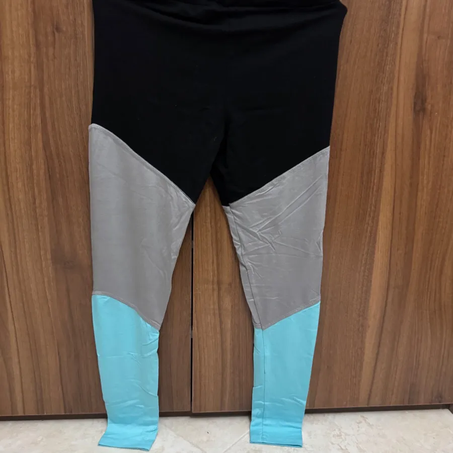 لگینگ ورزشی ریباک s m