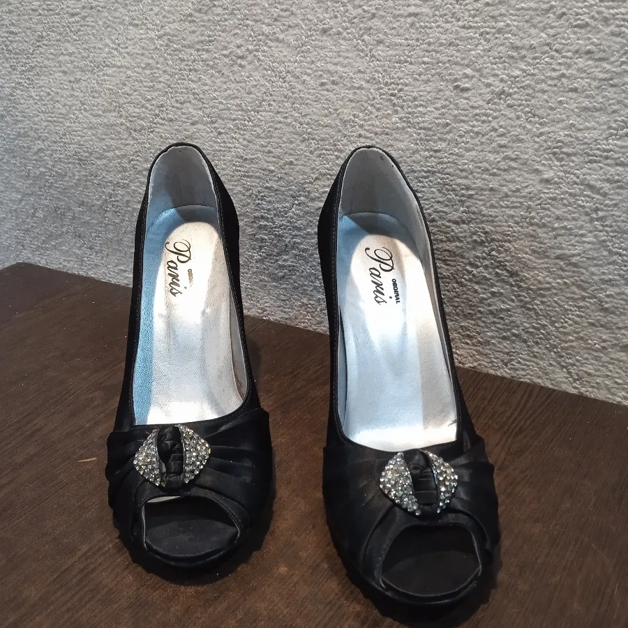 کفش مجلسی زنانه