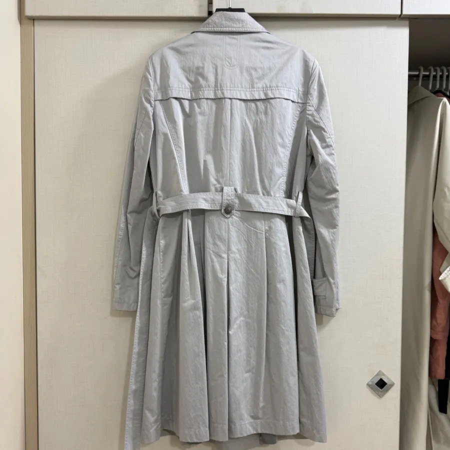 ترنج کت یا بارونی