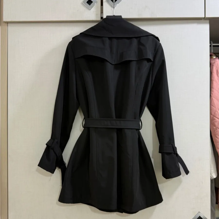 ترنج کت یا بارونی