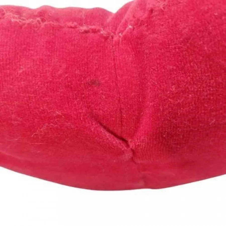 کوسن بالشتک قلب قرمز خارج