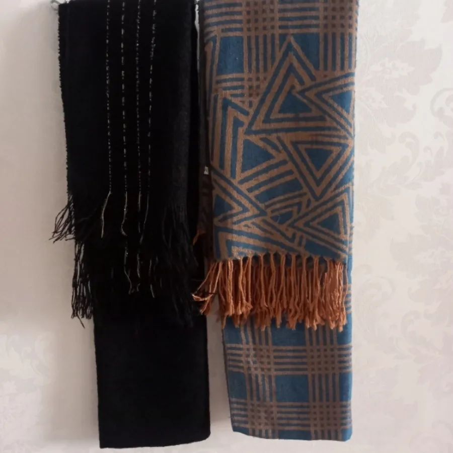 شال مشکی بافت