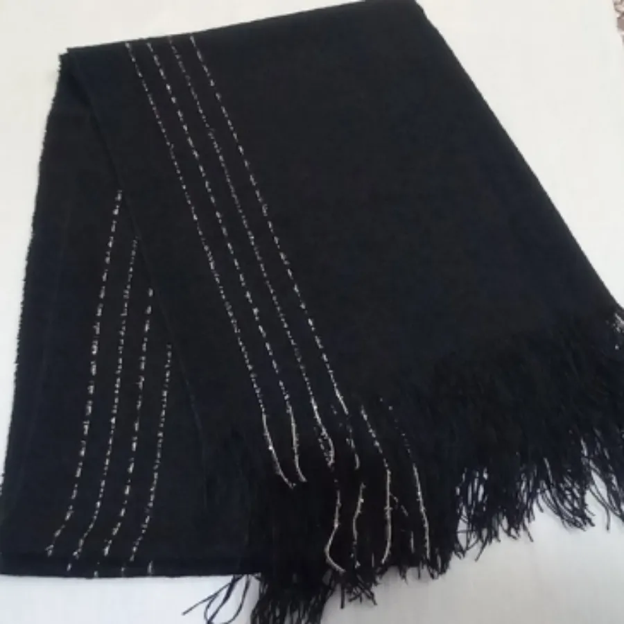 شال مشکی بافت