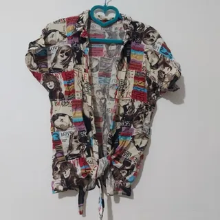 تیشرت دکمه ای گره ای