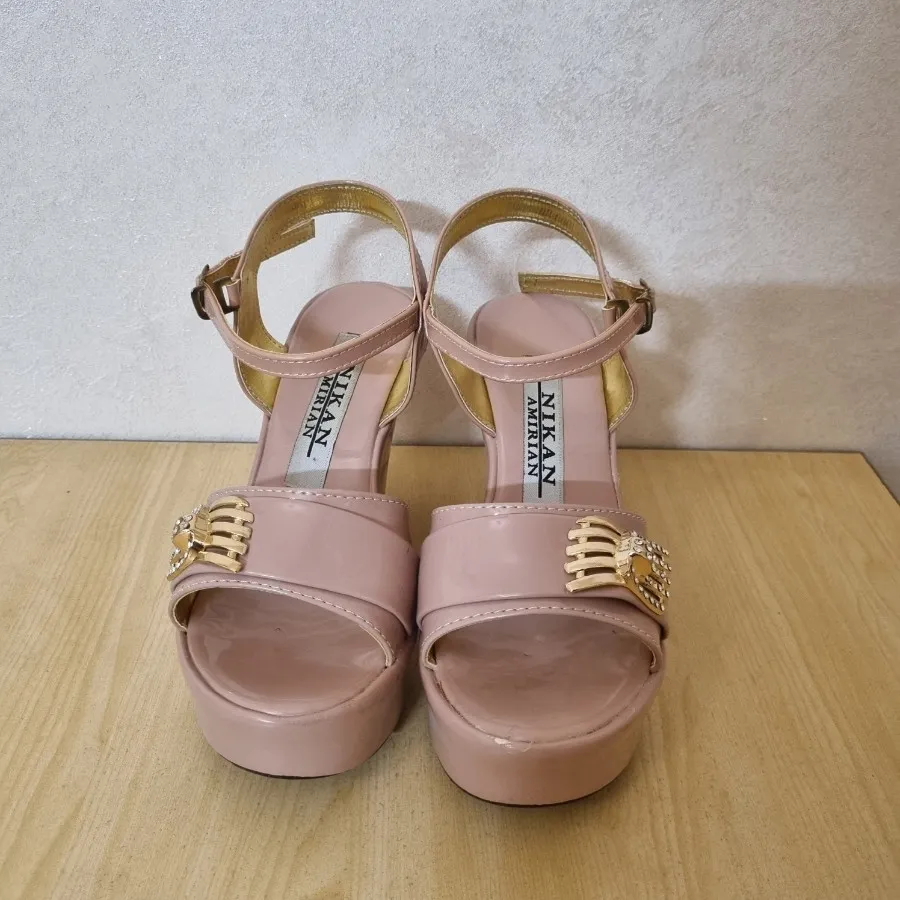 کفش مجلسی صورتی