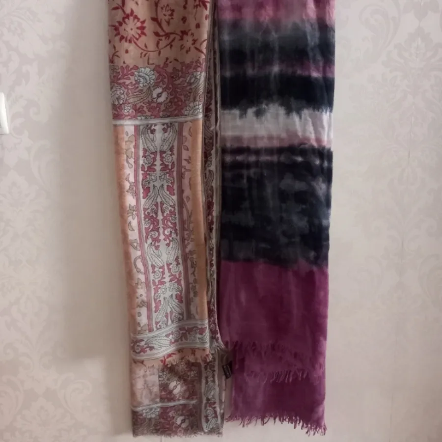 شال نخی طرح دار