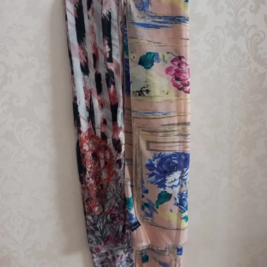 شال نخی طرح دار