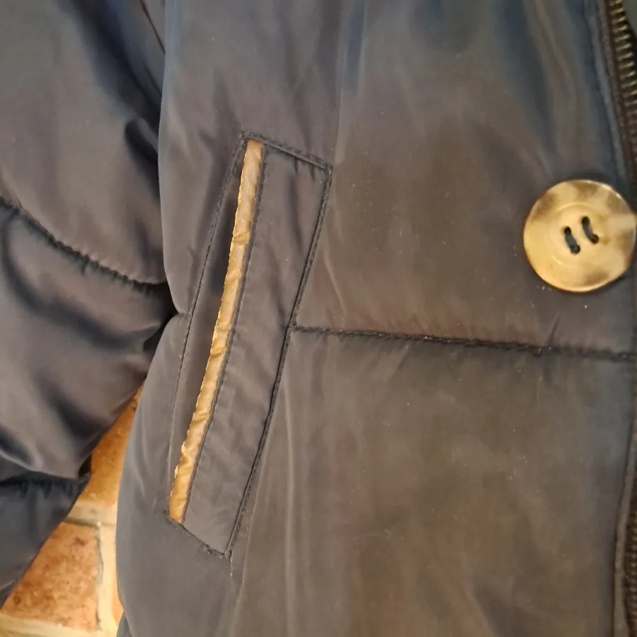 کاپشن بچگانه بنتون