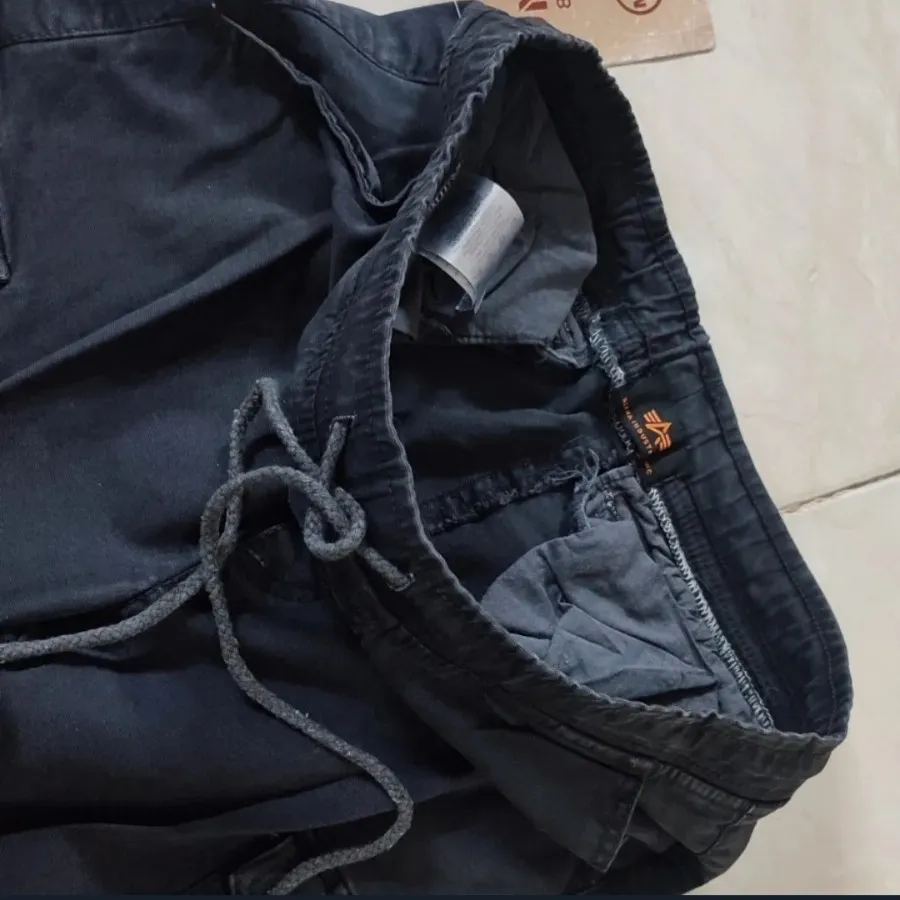 شلوار شش جیب